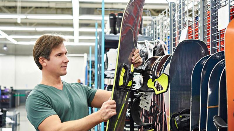 Essential Insights and Tips for Optimal Ski Waxing and Maintenance