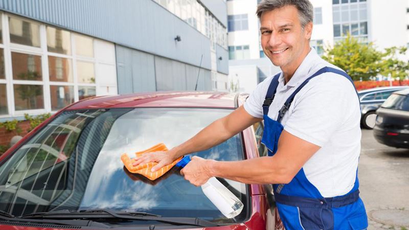 Comprehensive Guide to Windshields: Features, Materials, and Safety Aspects