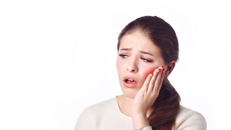 Comprehensive Guide to Preventing and Treating Gum Disease Naturally