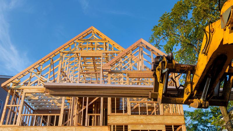 Comprehensive Guide to Roof Trusses: Components, Types, and Advantages