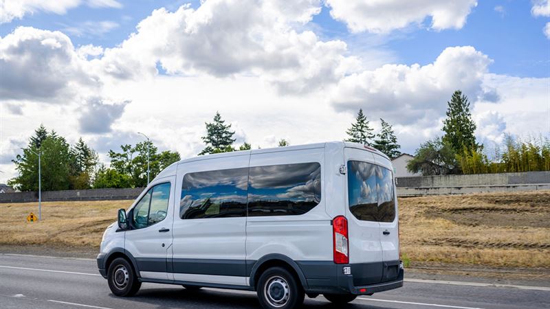 Comprehensive Guide to the Distinctive Features of the Ford Transit-150 Cargo Van
